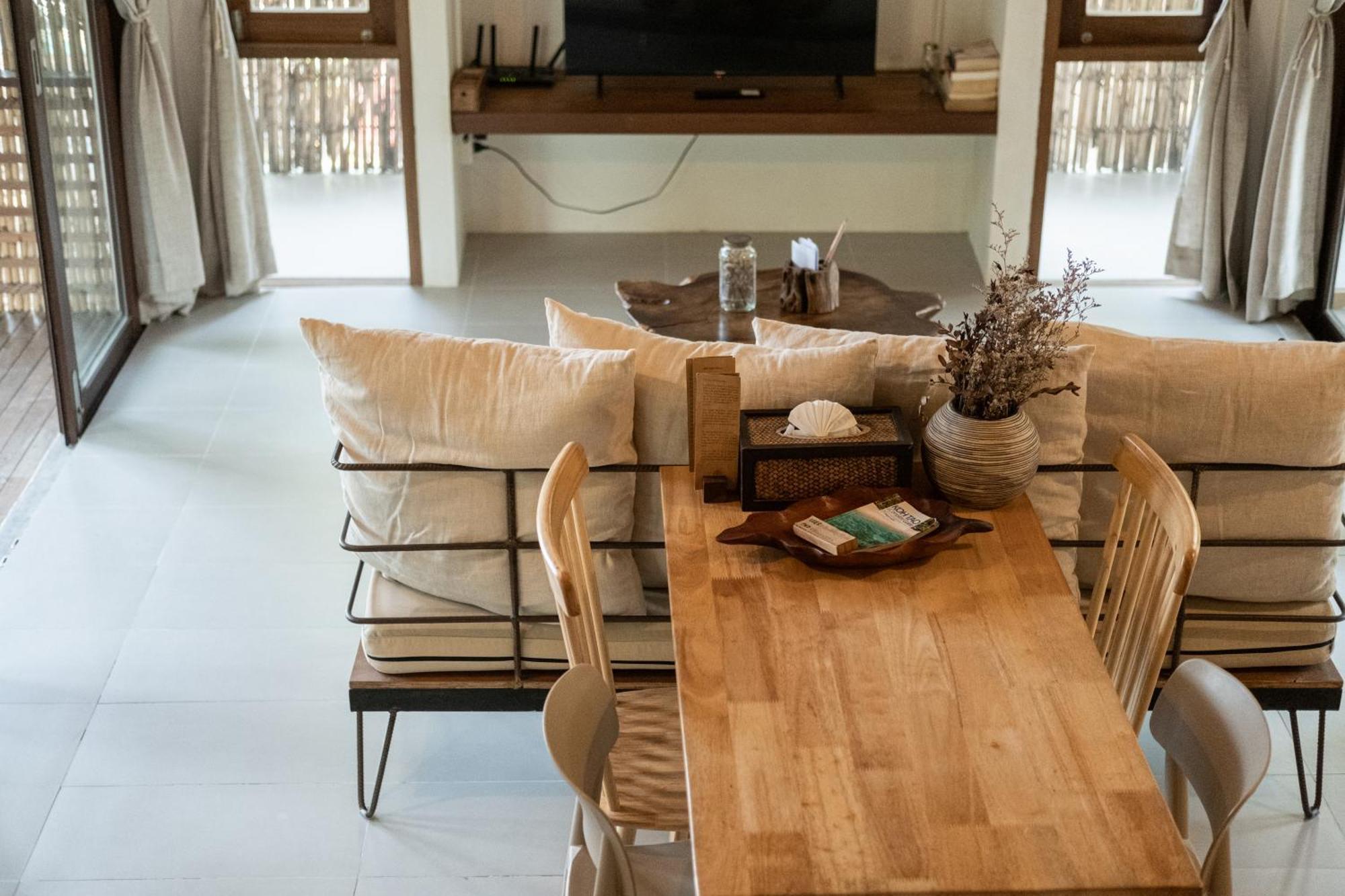 Big Tree Boutique Hotel Тау Экстерьер фото